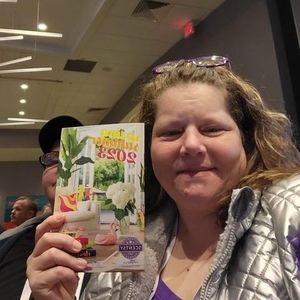 Meet your Posher, Melissa